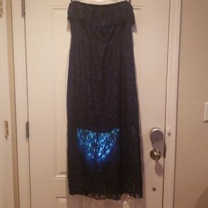 Lace Maxi Dress